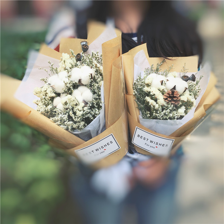 大號乾燥花束 春風十里 閨蜜向乾燥花禮盒勿忘我木棉花滿天星松果伴手禮牛皮紙禮盒 好物嚴選 大號乾燥花束 春風十里 閨蜜向乾燥花禮盒勿忘我木棉花滿天星松果伴手禮牛皮紙禮盒 好物嚴選