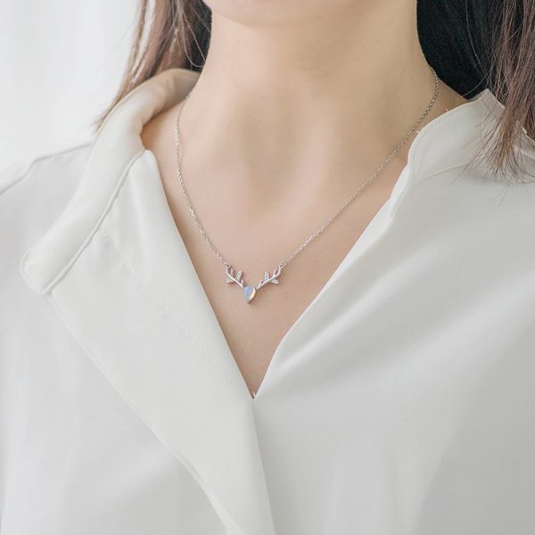 S925純銀項鍊月光石一鹿有你吊墜女鎖骨鏈森系女項鍊