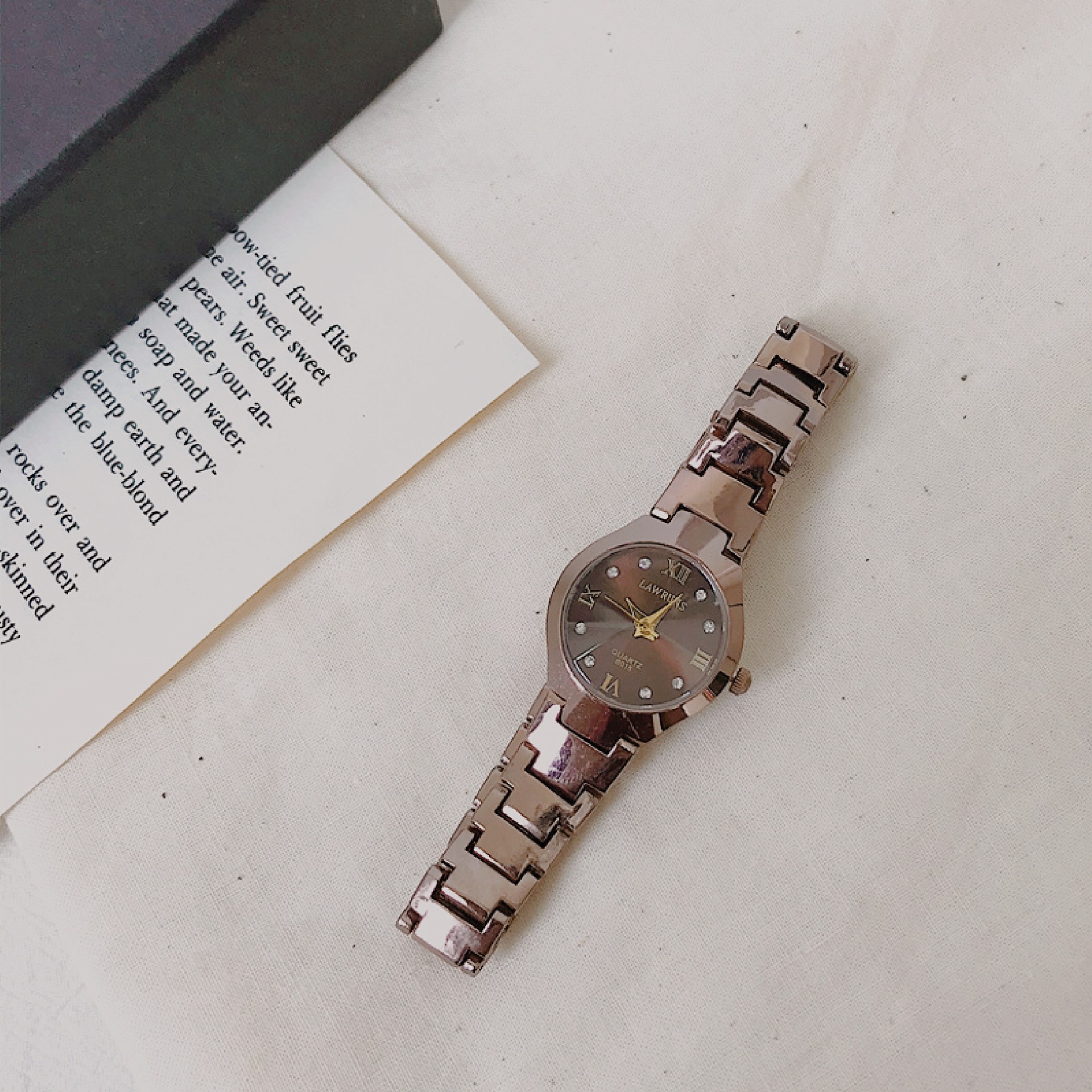 【鎢鋼復古氣質】【鑲鑽小錶盤】vintage復古小錶盤簡約時尚鎢鋼色文藝OL氣質女錶手錶