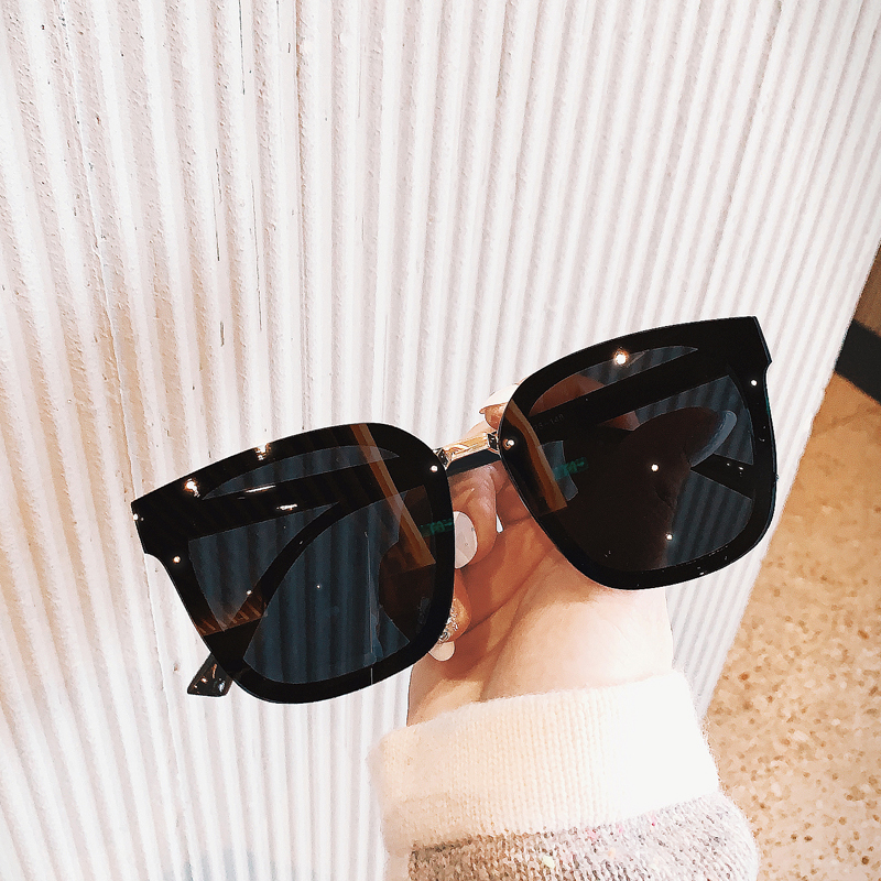 【素顏神器】【男女同款】【個性時尚】韓國設計個性平片異型墨鏡男女同款太陽眼鏡網紅款墨鏡